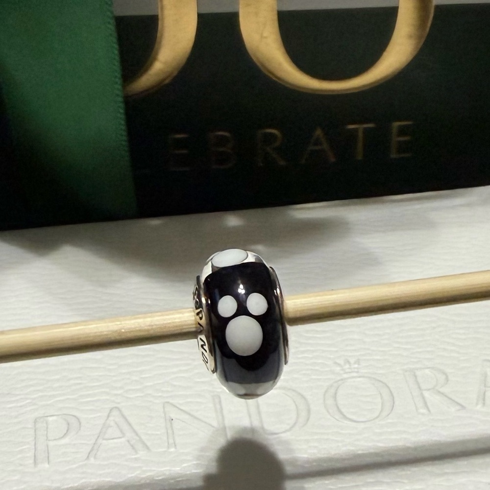 Pandora Black and White Mickey Mouse Murano Charm